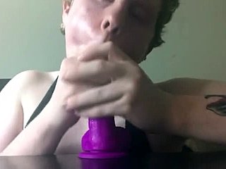 Daddy's wet and wild cock-sucking session with a twink