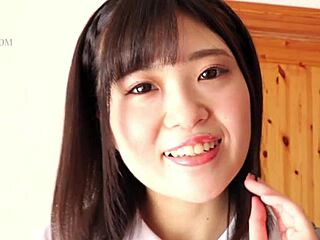 Japán tinédzserek első éve a Piyopiyon: 1. rész Hiromi Mochizukival