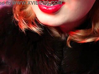 Los labios rojos y el pelo: un video de ASMR sensual y erótico para amantes