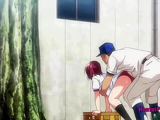 Piersiasta anime nastolatka spełnia swoje fantazje ze swoim trenerem