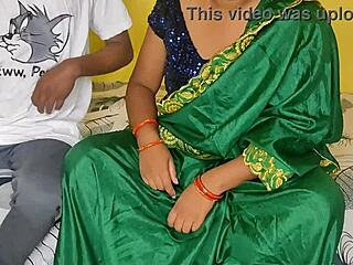 Cumnata vitregă îi oferă cumnatului ei vitreg o hrană aspră cu mâncare și pizdă într-un videoclip în hindi