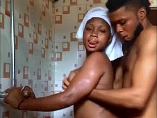Αφρικανικά ζευγάρια POV σεξουαλική ταινία με μαύρο έβενο με μεγάλα βυζιά και κώλο