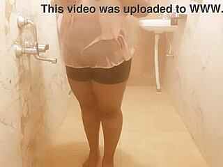 Seductive Indian domestic worker flaunts her assets